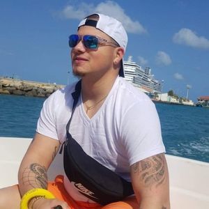 Meet your Posher, Jay